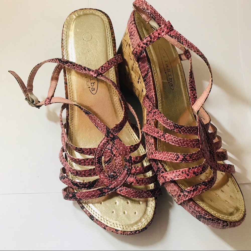 Women’s Sandals